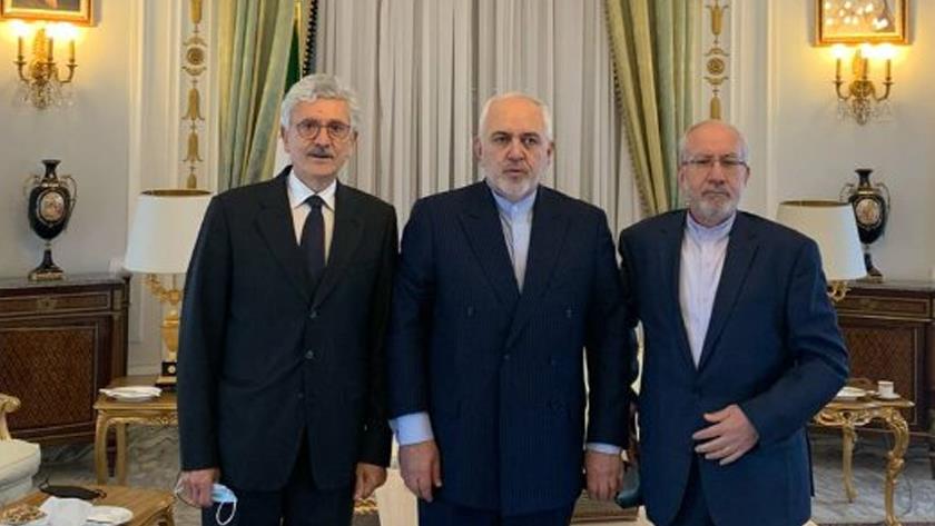 Iranpress: Zarif meets with ex-Italian PM