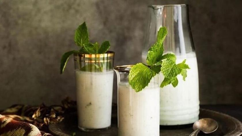 Iranpress: Iranian Doogh cools your mind down during sizzeling summer days
