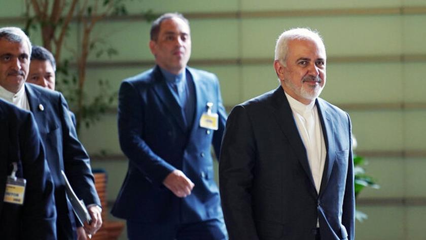 Iranpress: Iranian FM arrives in Yerevan, Armenia