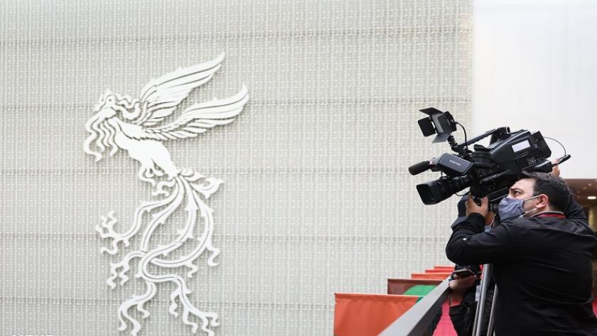 Iranpress: 38th Fajr International Film Festival kicks off in Tehran