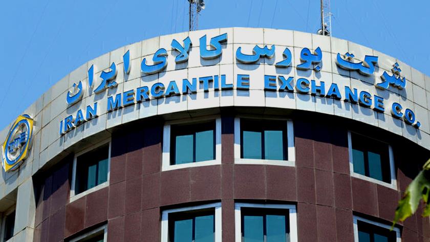 Iranpress: Trade of nearly 600k tonnes of commodities on IME