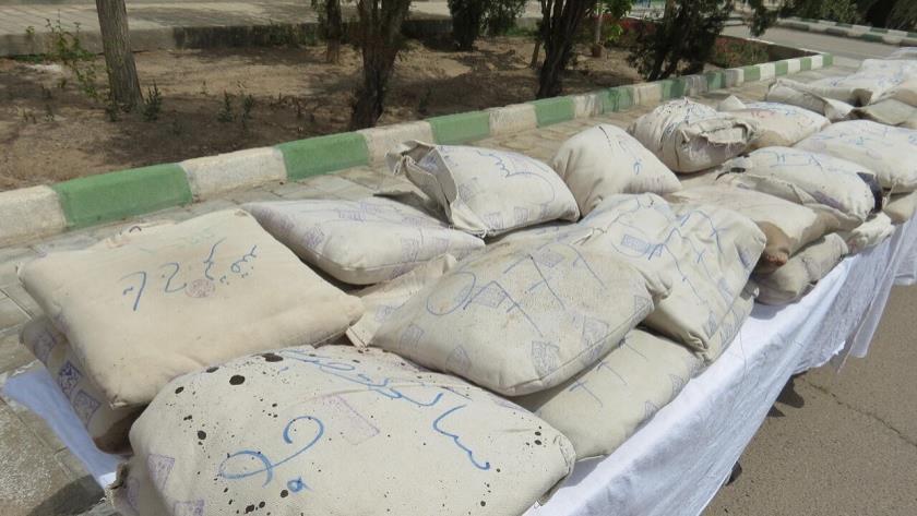 Iranpress: Over 1.2 tons narcotics confiscated in Iran
