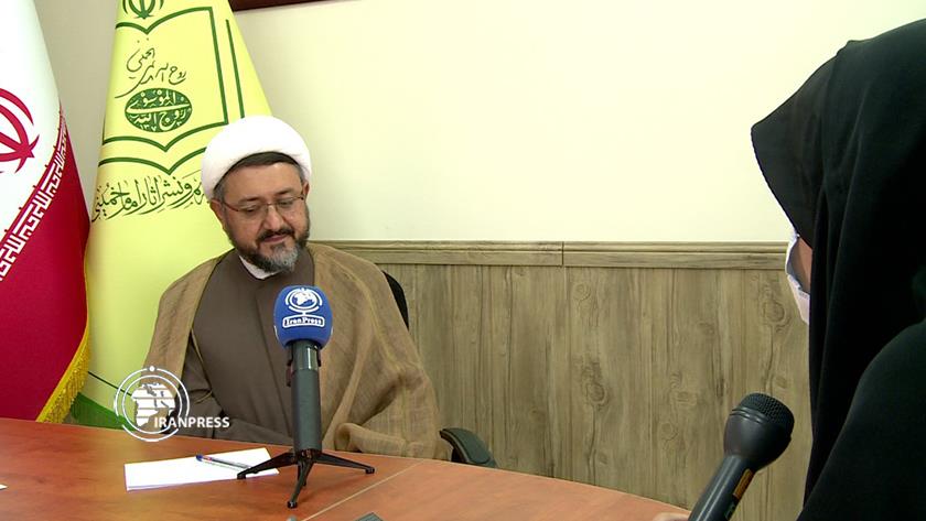Iranpress: Imam Khomeini