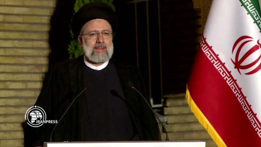 Iranpress: Iran will not allow its dignity damaged: Raisi