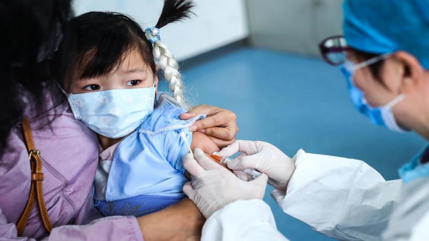 Iranpress: China approves Covid-19 vaccine for children as young as three