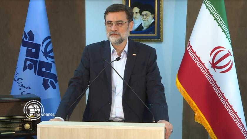 Iranpress: Petrochemical industry creates 80,000 jobs annually