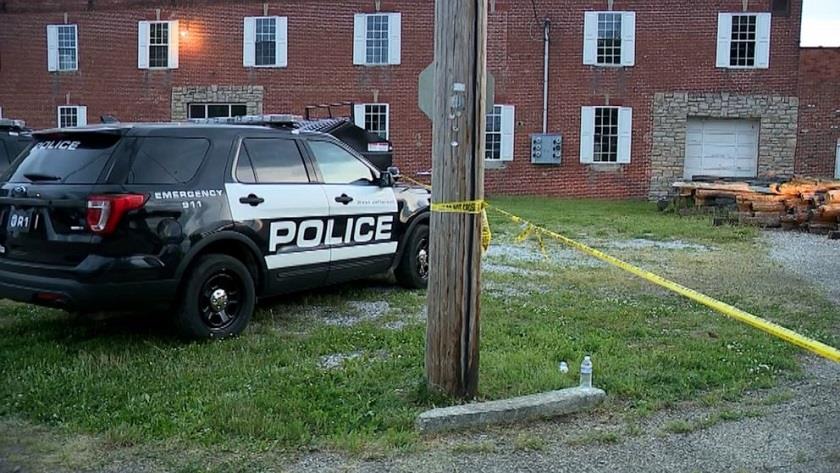 Iranpress: Shooting in US state of Ohio leaves 3 dead, 4 wounded
