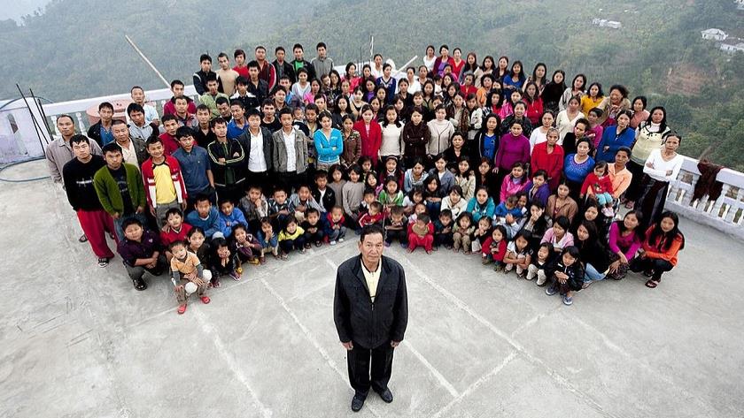 Iranpress: Man who fathered 94 children with 39 wives dies in India