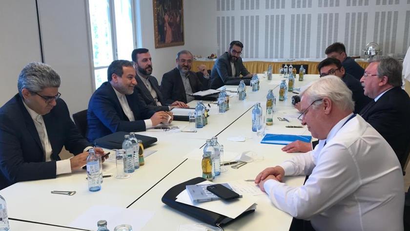 Iranpress: Russia welcomes financial mechanism for Iran