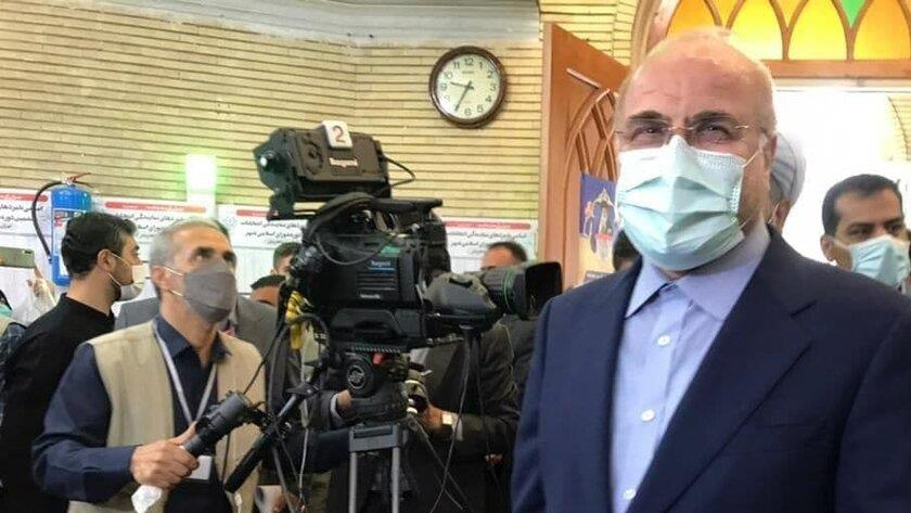 Iranpress: Elections, great opportunity to change the face of management in Iran