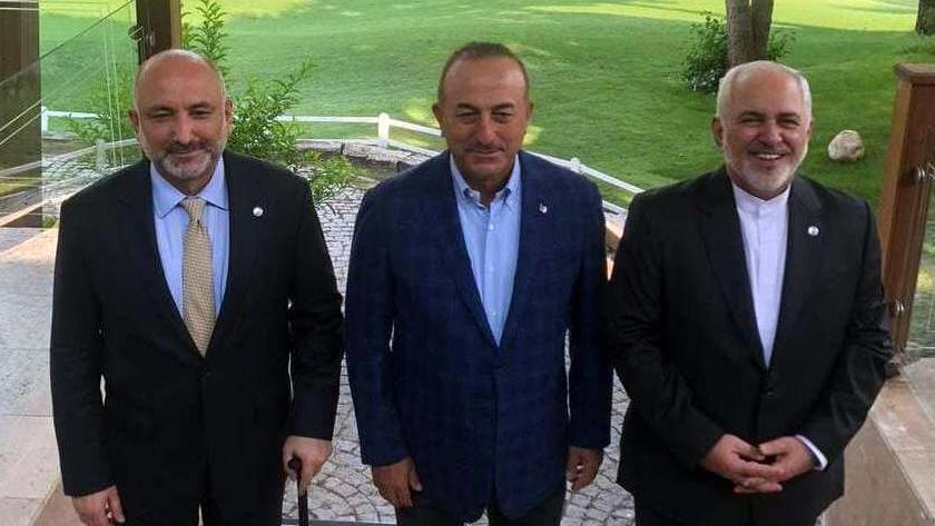 Iranpress: Trilateral meeting of foreign ministers of Iran, Turkey, Afghanistan begins