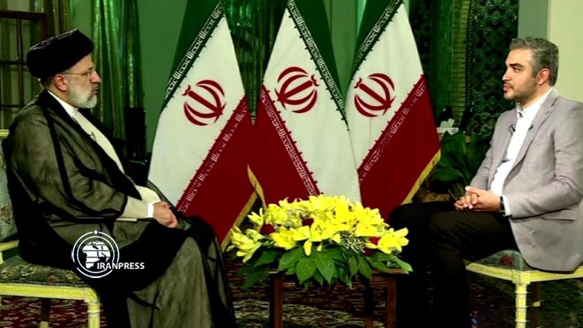 Iranpress: Raisi: We have to be with people, get acquainted with their problems 
