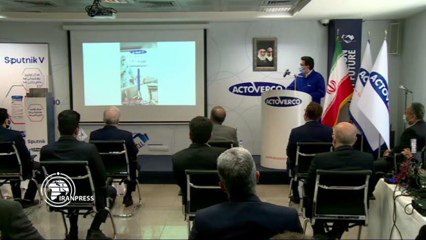 Iranpress: Iran unveils indigenized Sputnik vaccine