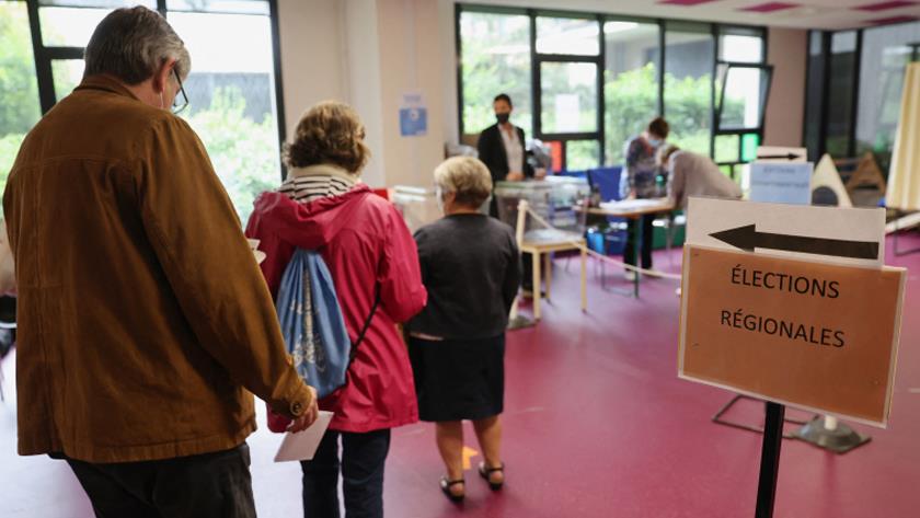 Iranpress: The second round of regional elections held in France