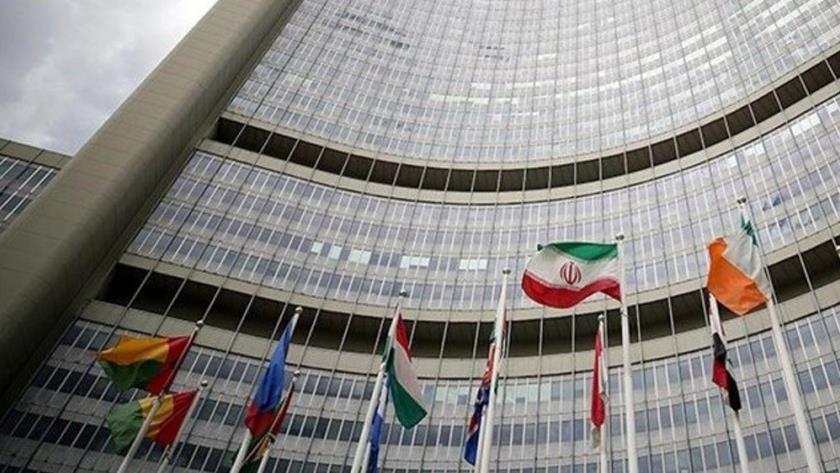 Iranpress: Military presence of foreigners, detrimental to regional security: Iran envoy