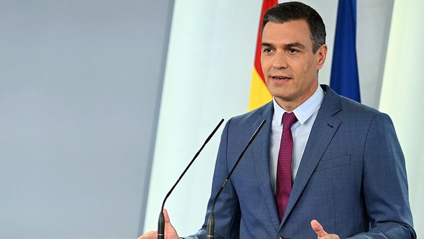 Iranpress: Spanish PM announces sweeping Cabinet reshuffle