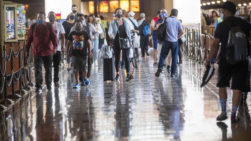 Iranpress: Delta variant becomes main strain in Indiana as US COVID cases rise