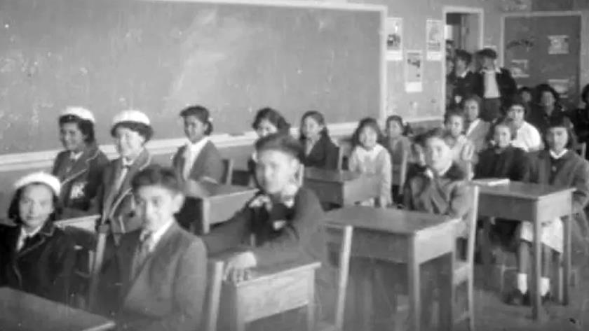 Iranpress: More than 160 unmarked graves were discovered in B.C. Canada