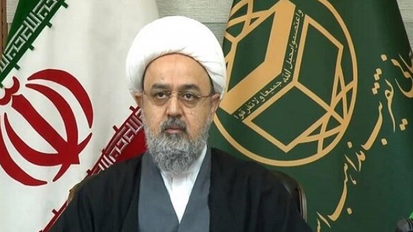 Iranpress: Hajj; Best Muslim community to confront global arrogance