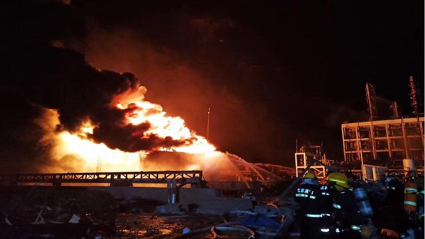 Iranpress: China: 14 killed, 26 injured in warehouse fire