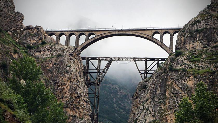 Iranpress: Trans-Iranian Railway registered on World Heritage List