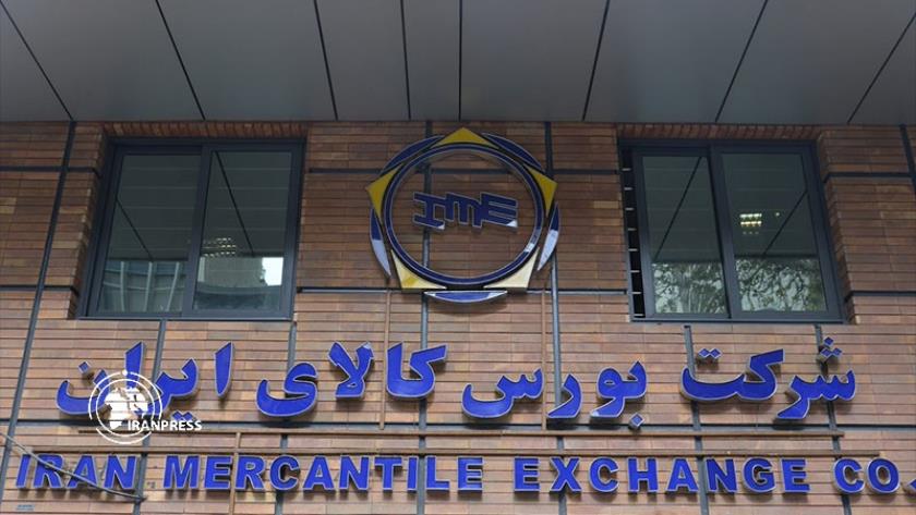 Iranpress: IME monthly report؛ volume of trades rose by 11%