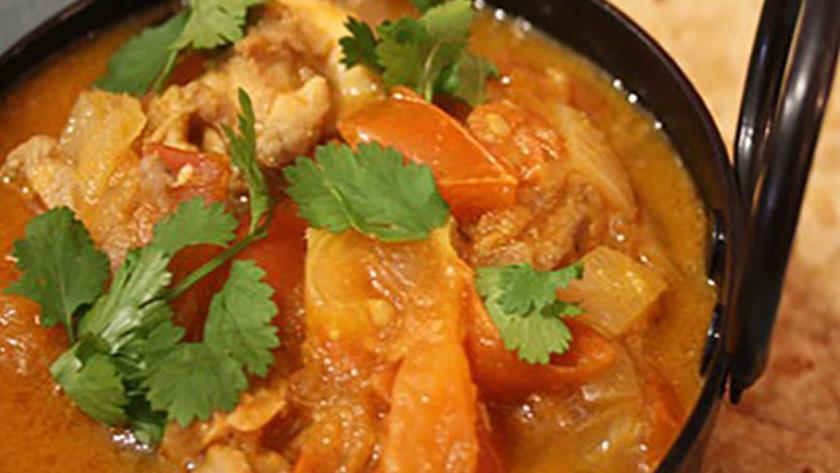 Iranpress: Zanjan traditional food called Piazoo keeps your stamina all day long