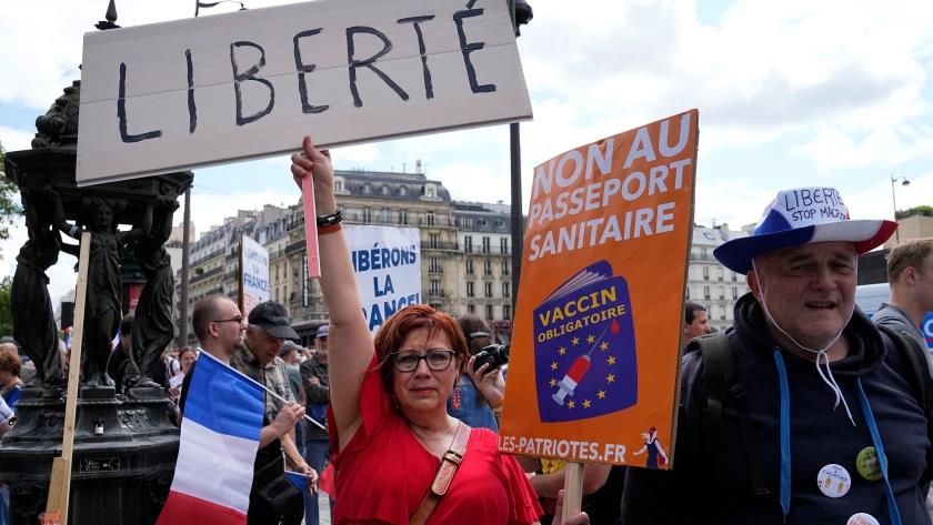 Iranpress: French security forces brace for anti-health pass protests