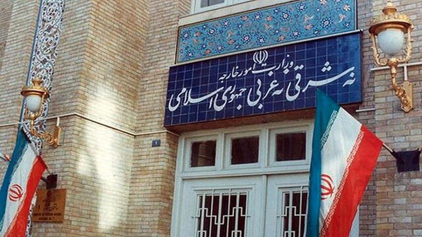 Iranpress: Iran Foreign Ministry summons UK chargé d