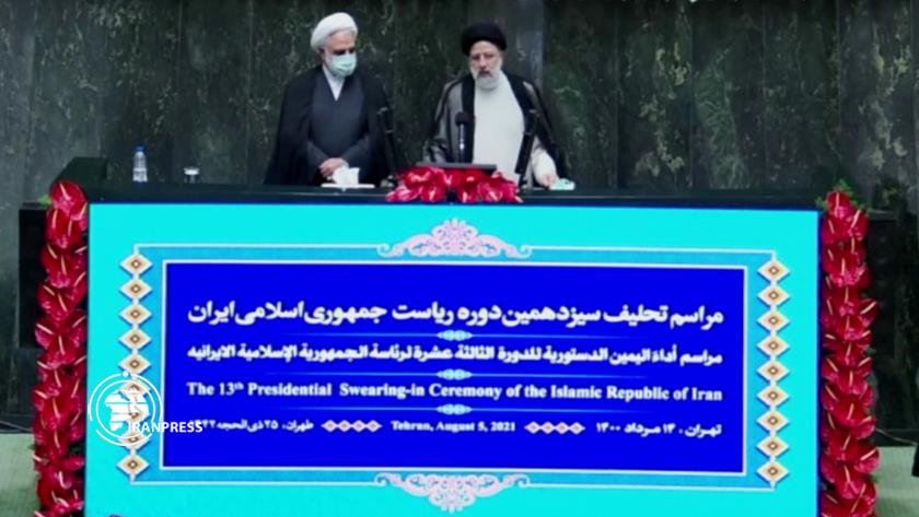 Iranpress: Ebrahim Raisi sworn in as Iran