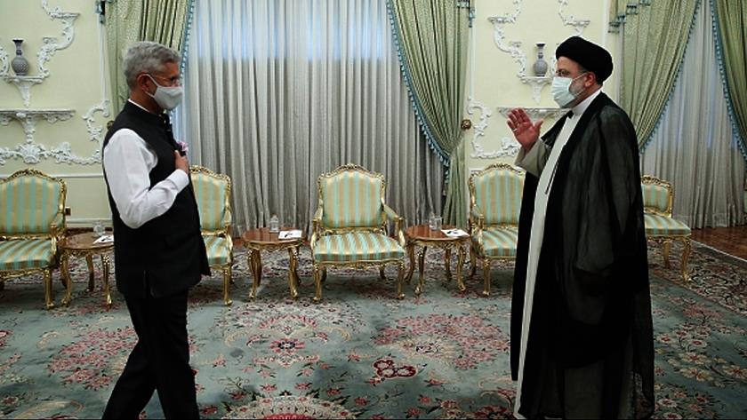 Iranpress: We are taking new steps in development of Tehran-New Delhi relations