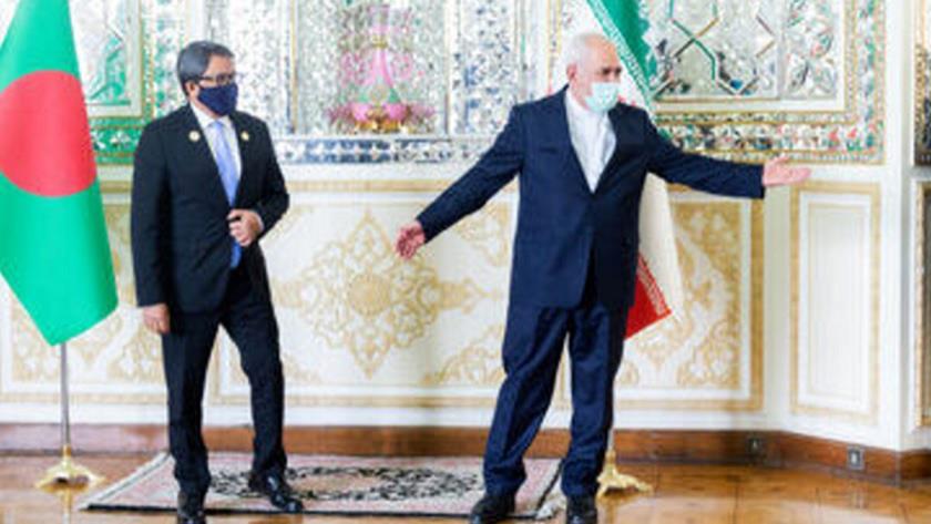 Iranpress: Zarif calls for continuation of Iran-Bangladesh cooperation