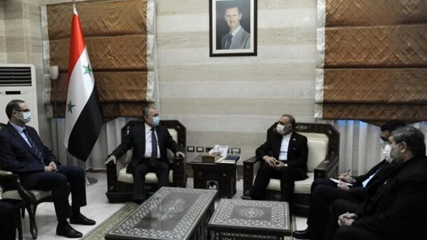Iranpress: Iran, Syria pursue expansion of joint industrial projects