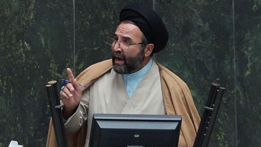 Iranpress: Proposed Minister of Justice is lawyer in true sense of word: MP 