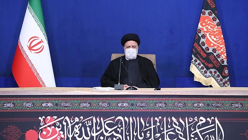 Iranpress: Importing COVID vaccine must be under Health Ministry