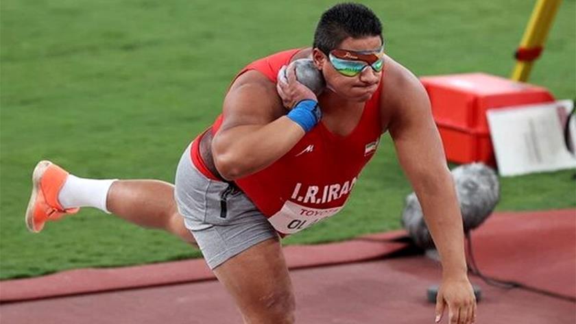 Iranpress: Iranian athlete snatches shot put Gold Medal in Tokyo Paralympics 2021
