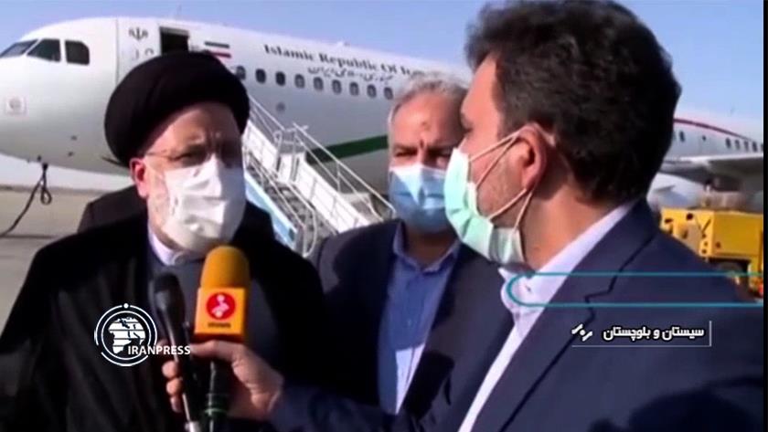 Iranpress: Connecting Zahedan-Zabul railway on agenda: Raisi