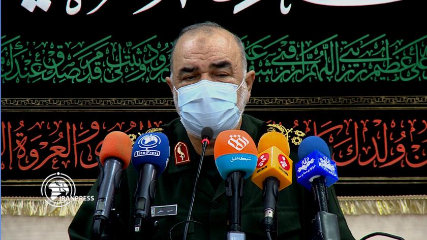 Iranpress: IRGC Cmdr: We will succeed against coronavirus