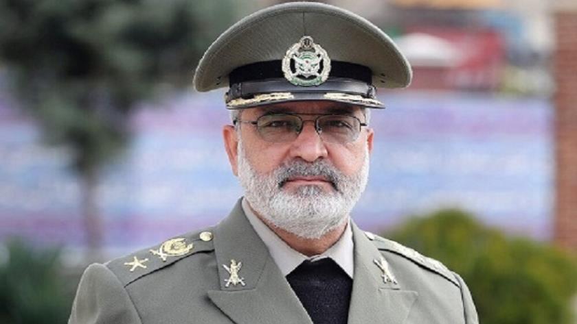 Iranpress: Iran to increase military cooperation with other countries