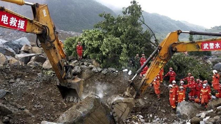 Iranpress: Landslide in southwestern China leaves at least two killed, 12 missing