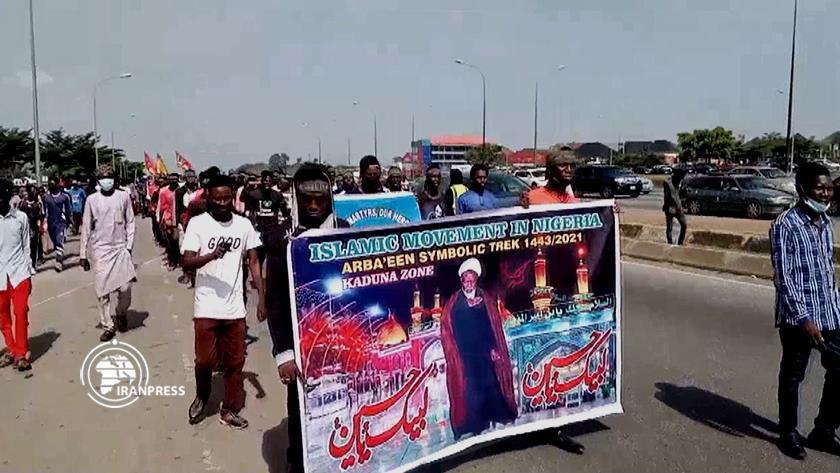Iranpress: Nigerian police shoots people attended Arbaeen Trek 