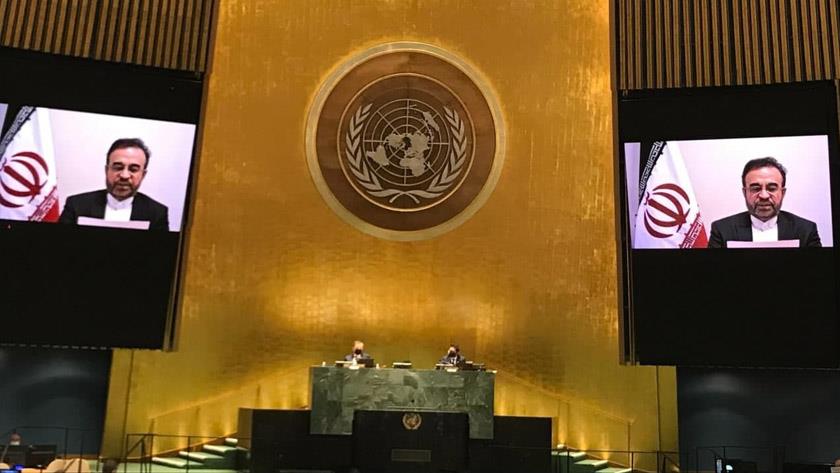 Iranpress: Iran denounces nuclear weapons at any level