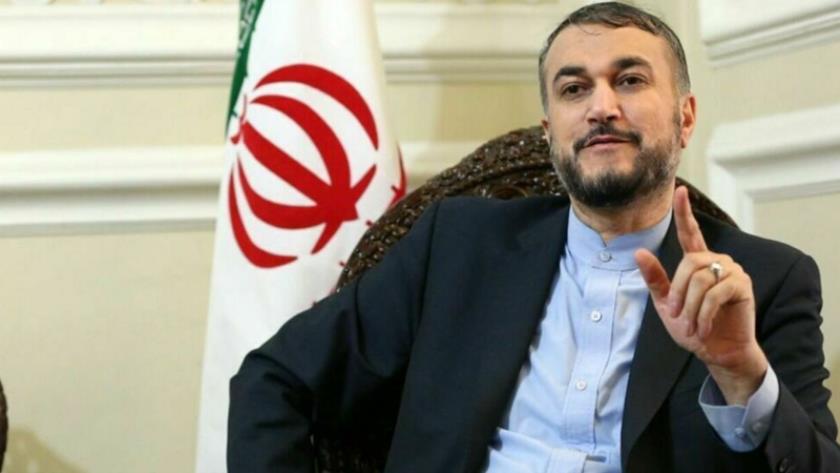 Iranpress: US must unfreeze $10 bn to show goodwill: Iran FM