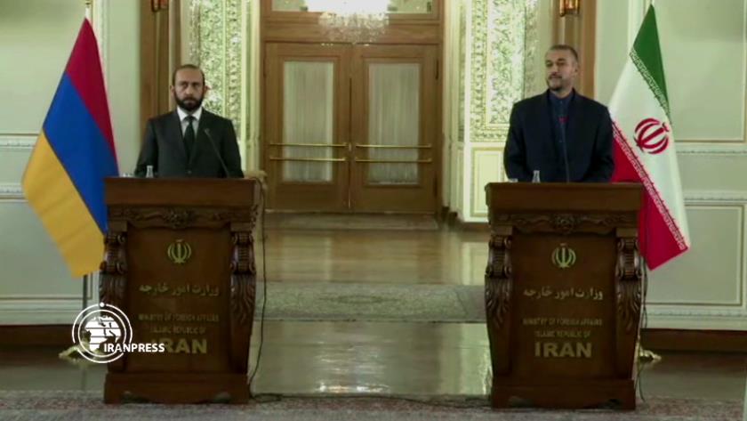 Iranpress: New projects defined to revive Iran-Armenia transit route