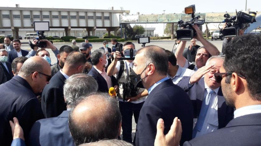Iranpress: Iranian FM leaves Lebanon for Syria