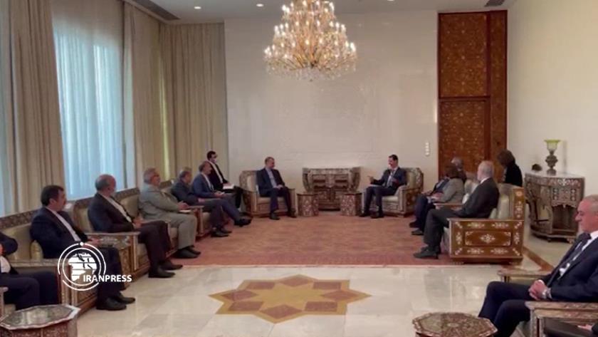 Iranpress: Iranian FM, Syrian Pres. discuss expansion of bilateral ties
