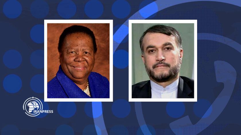 Iranpress: Iran, South Africa to develop international, regional cooperation