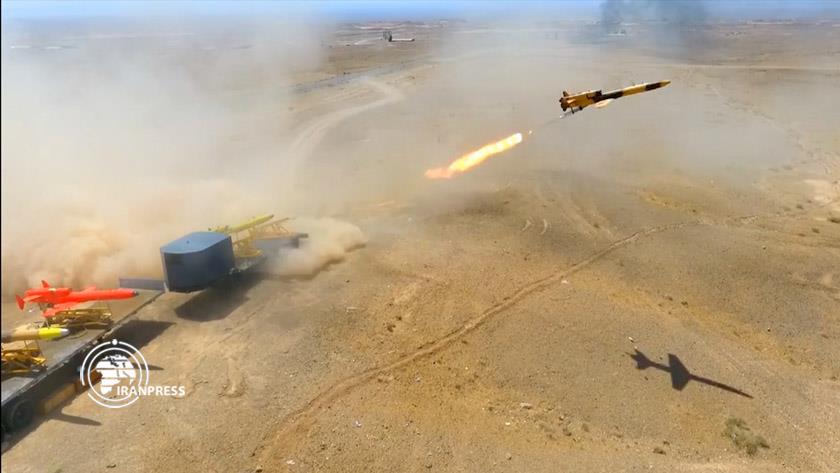Iranpress: Defenders of Velayat Sky 2021 drills, showcasing Iran