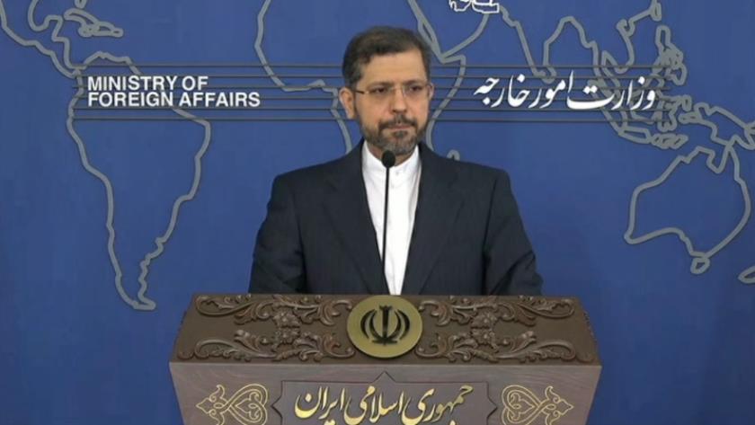Iranpress: Informing neighboring countries about maneuvers shows maturity: MFA spox