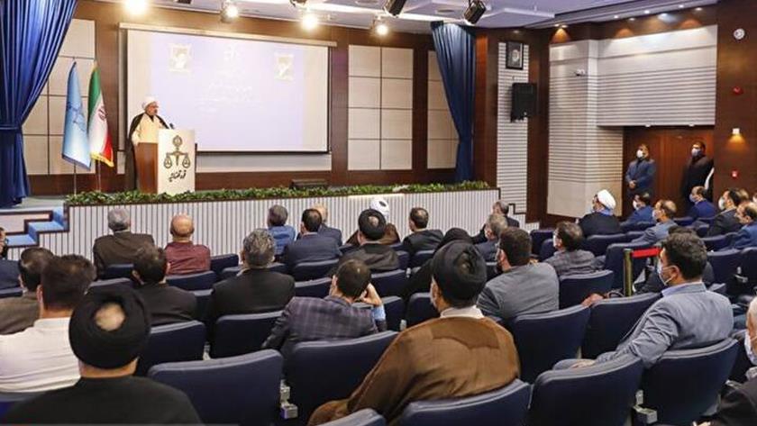 Iranpress: Iran